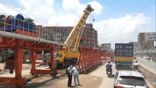 শুক্রবার রাতে বিমানবন্দর সড়ক এড়িয়ে চলার পরামর্শ