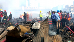 বঙ্গবাজারে আগুন: ফায়ার সার্ভিসের পাঁচ সদস্যের তদন্ত কমিটি