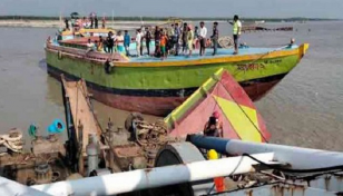 ডুবে যাওয়া ড্রেজার থেকে আরও ২ মরদেহ উদ্ধার