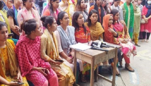 ইডেন কলেজ ছাত্রলীগের কার্যক্রম স্থগিত, বহিষ্কার ১৬ নেতাকর্মী