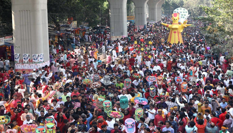 শান্তির বার্তা দিয়ে শেষ হলো শোভাযাত্রা