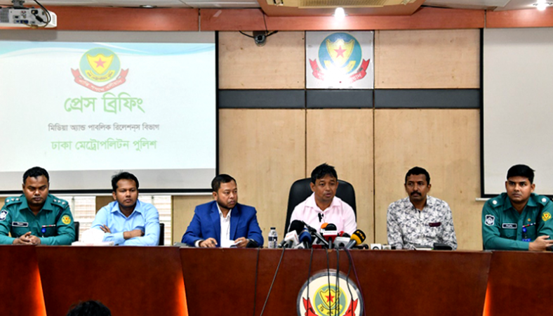 ডাচ্-বাংলা ব্যাংকের আরও ৫৮ লাখ টাকা উদ্ধার, গ্রেপ্তার ৩