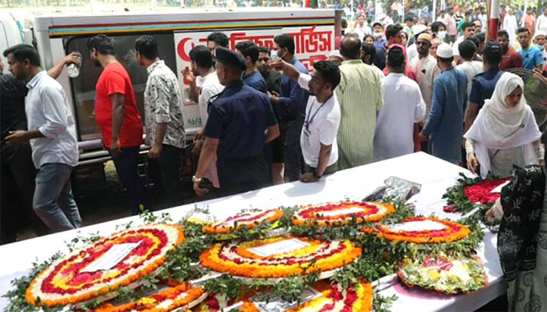গণস্বাস্থ্য কেন্দ্রে জাফরুল্লাহর মরদেহ, সর্বস্তরের মানুষের শ্রদ্ধা