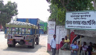 বাংলাবান্ধা বন্দরে আমদানি-রপ্তানি বন্ধ থাকবে ১০ দিন