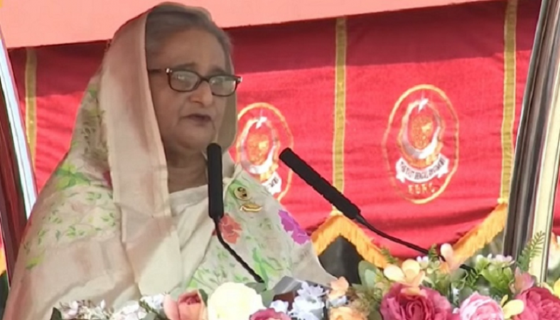 যেকোনো দুর্যোগে এগিয়ে আসে বাংলাদেশ সশস্ত্র বাহিনী: প্রধানমন্ত্রী