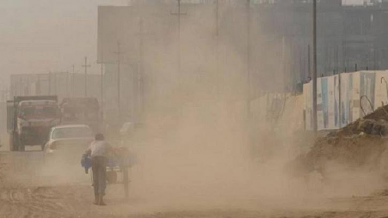 বিশ্বের দূষিত শহরের তালিকায় ফের শীর্ষে ঢাকা