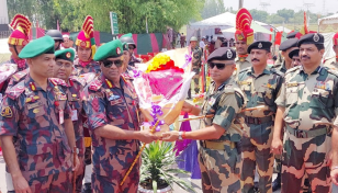 বিজিবির ডিজির সঙ্গে বিএসএফের শুভেচ্ছা বিনিময়