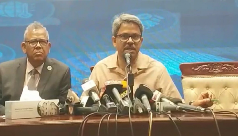 ‘সুদানে আটকে পড়াদের ফেরাতে চার্টার্ড ফ্লাইট পরিচালনা করছে সরকার’
