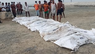 উপকূলে ভেসে আসা ৬ লাশ স্বজনদের কাছে হস্তান্তর