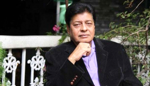 ঢাকায় পৌঁছেছে নায়ক ফারুকের মরদেহ