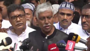 ৩০ কেন্দ্রের ফল ঘোষণা, চলছে হাড্ডাহাড্ডি লড়াই