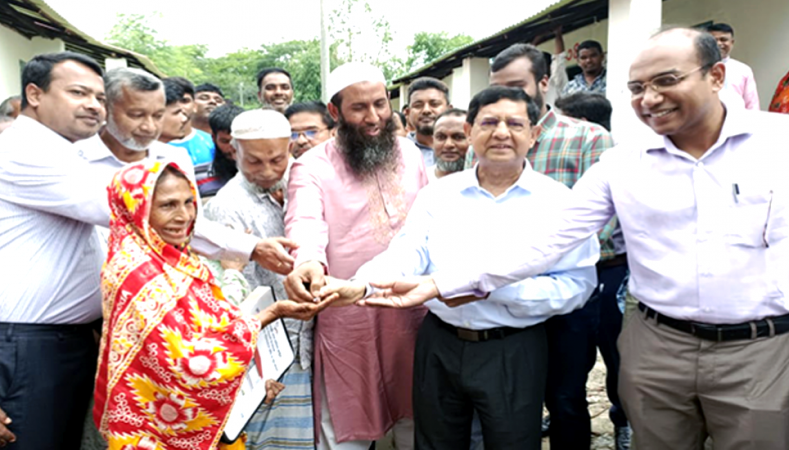 আরও ৪০ লাখ মানুষকে ঘর দেবে সরকার: বস্ত্র ও পাটমন্ত্রী