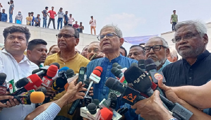আন্দোলনকে স্তব্ধ করার চেষ্টা করছে সরকার: ফখরুল