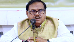 ‘কৃষকের কষ্ট কেউ বুঝতে চায় না’