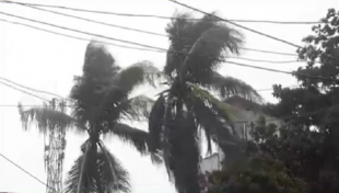 সকাল থেকে বিদ্যুৎহীন টেকনাফ