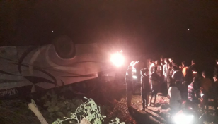 চুয়াডাঙ্গায় বাস খাদে পড়ে সুপারভাইজার নিহত, আহত ১৫