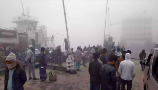 পাটুরিয়া-দৌলতদিয়ায় ফেরি ও লঞ্চ চলাচল বন্ধ