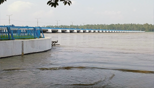বিপৎসীমার ওপরে তিস্তার পানি, বন্যার আশঙ্কা
