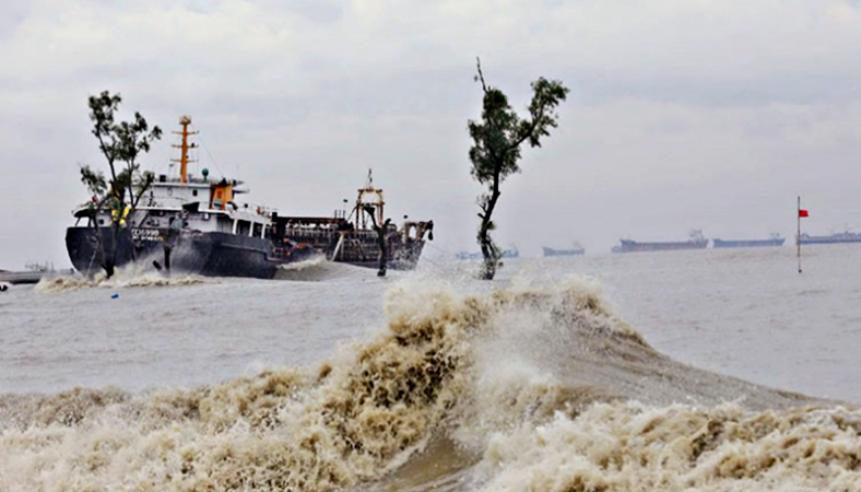 উপকূলীয় এলাকার সব শিক্ষাপ্রতিষ্ঠান বন্ধ