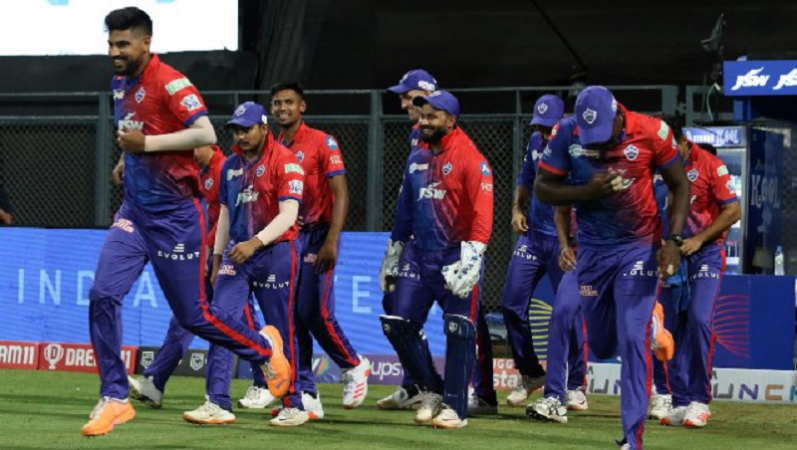 আবারও আইসোলেশনে মুস্তাফিজের দিল্লি, চলবে খেলা