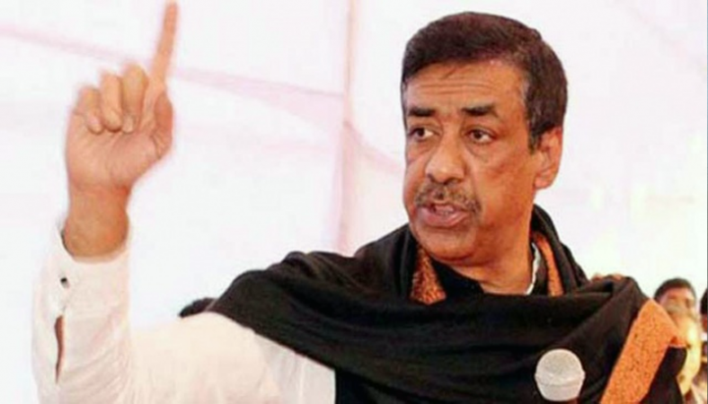 ‘শেখ হাসিনার কিছু হলে এ দেশ বসবাসের যোগ্য থাকবে না’
