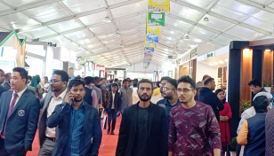 জমে উঠেছে আবাসন মেলা