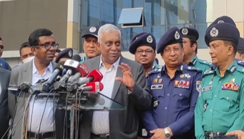কোনোভাবেই রাজপথে সমাবেশ করতে দেয়া হবে না: স্বরাষ্ট্রমন্ত্রী