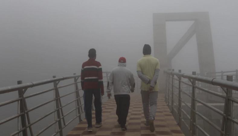 মাঝারি থেকে ঘন কুয়াশার সম্ভাবনা