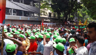 তারুণ্যের সমাবেশ ঘিরে লোকে লোকারণ্য সোহরাওয়ার্দী ও আশপাশের এলাকা 