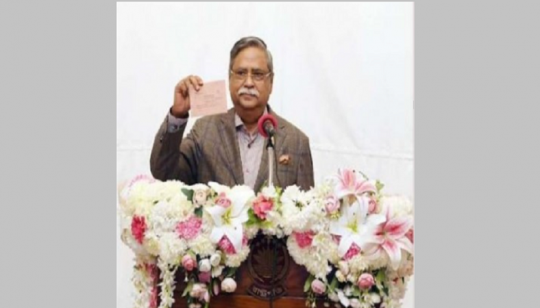 পোস্টাল ব্যালটে ভোট দিলেন রাষ্ট্রপতি