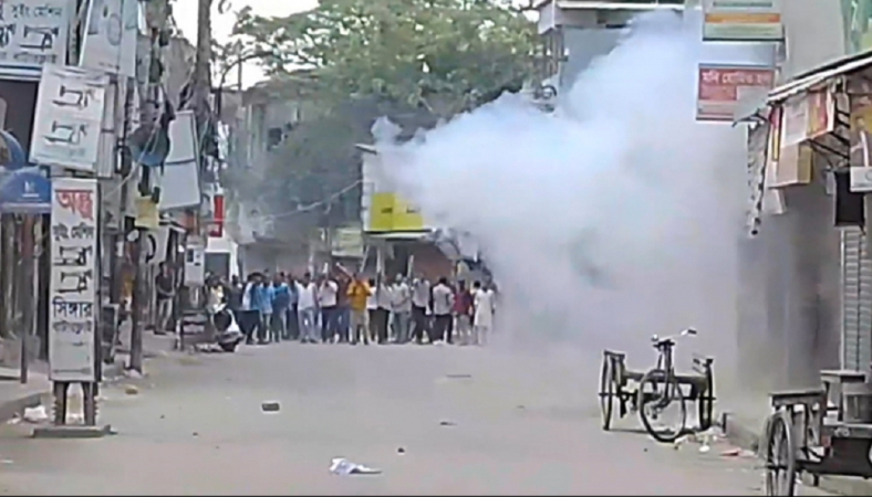 বগুড়ায় বিএনপি-পুলিশ সংঘর্ষ,আহত শতাধিক