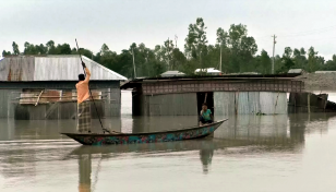কুড়িগ্রামে নদ-নদীর পানি বেড়ে প্লাবিত নিম্নাঞ্চল