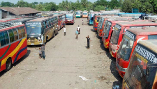 রাজবাড়ীতে সব রুটে বাস ধর্মঘট প্রত্যাহার