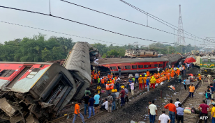 এক নজরে ভারতের সাম্প্রতিক কয়েকটি প্রাণঘাতী ট্রেন দুর্ঘটনা