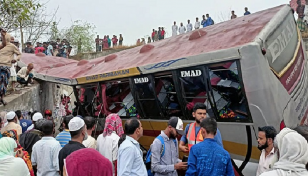 শিবচরে বাস দুর্ঘটনার যে কারণ জানাল পুলিশ