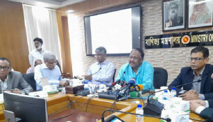 শুল্ক কমানোর ফলে কমবে চিনির দাম: বাণিজ্যমন্ত্রী