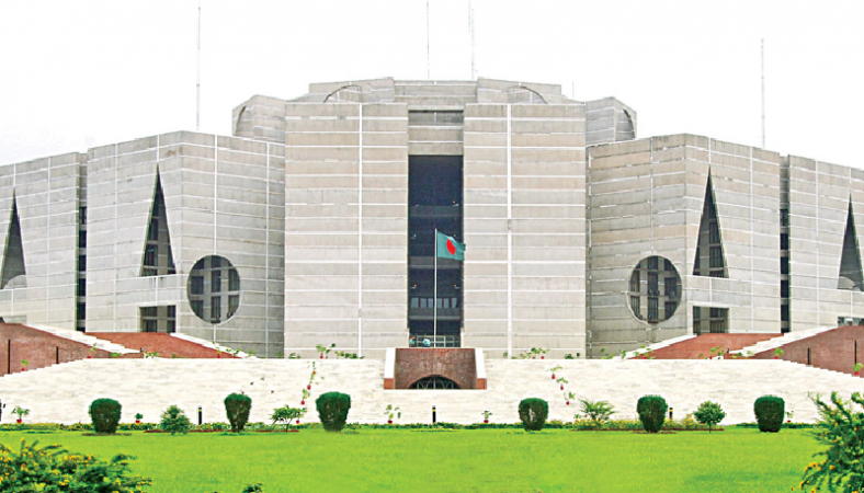 আগামী নির্বাচনে ৩০০ আসনেই ভোট হবে ব্যালটে