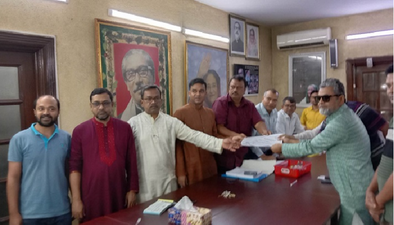 ৫ সিটিতে আওয়ামী লীগের মনোনয়ন ফরম বিক্রি শুরু