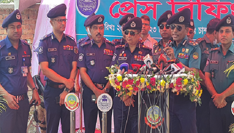 আশা করি মানুষ স্বস্তিতে বাড়ি ফিরতে পারবে: আইজিপি