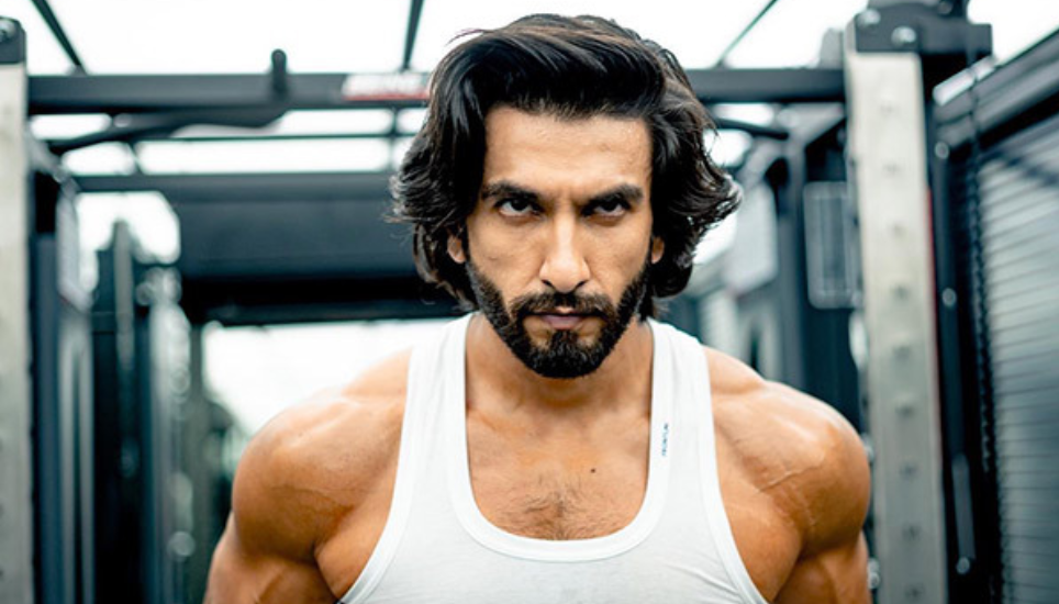 Ranveer Singh replaces Shah Rukh in 'Don 3