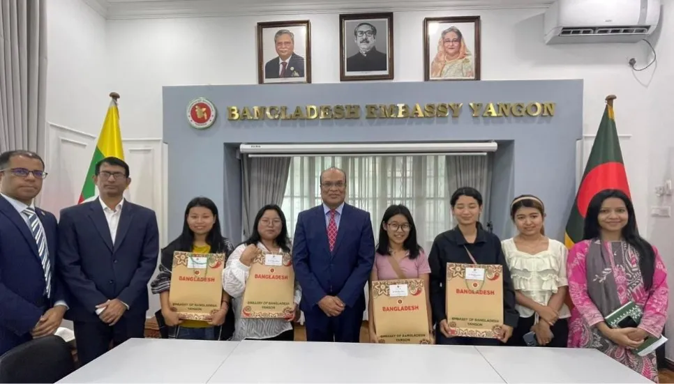 Ambassador welcomes Myanmar students pursuing studies in Bangladesh