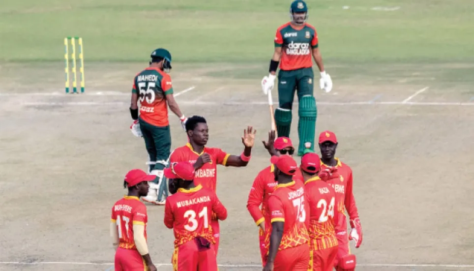 Batting collapse sees Bangladesh lose