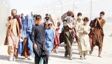 Afghans race to flee Taliban as deadline looms 