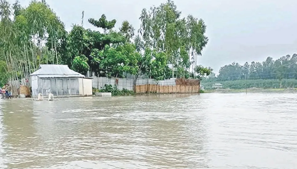 Parts of Bangladesh brace for worsening floods: FFWC 