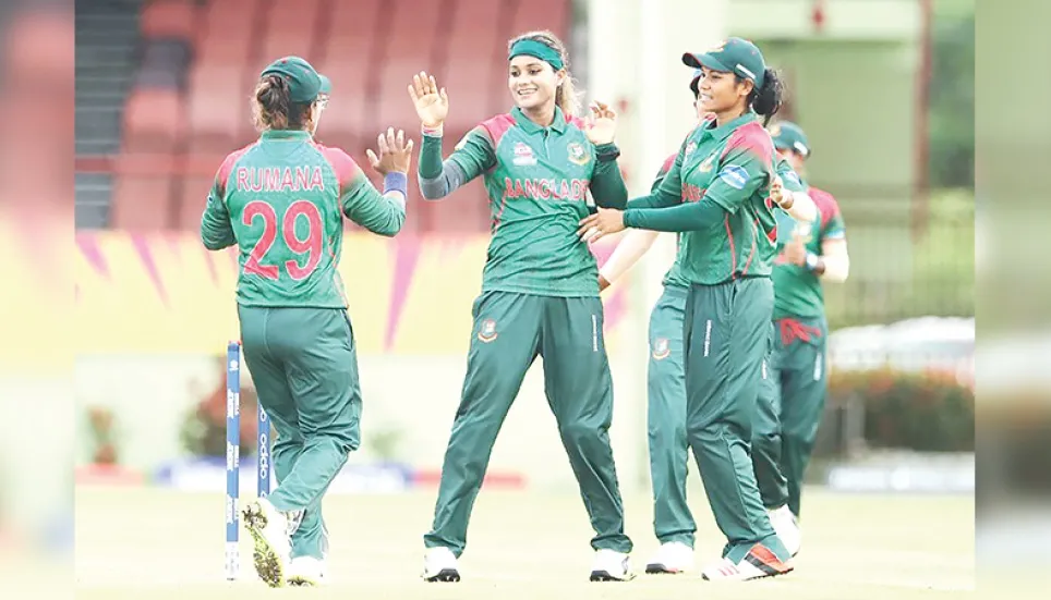 Women cricketers at crossroad 