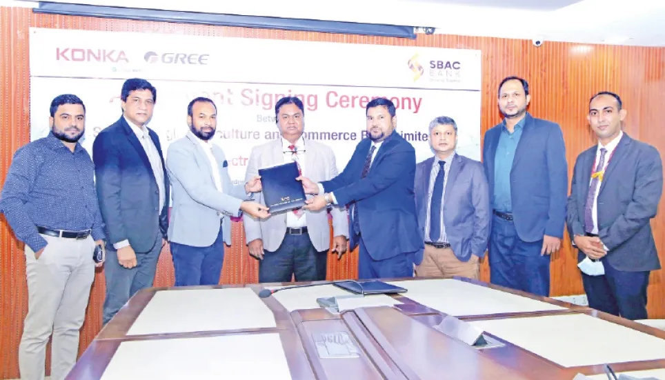 SBAC Bank signs deal with Electro Mart 