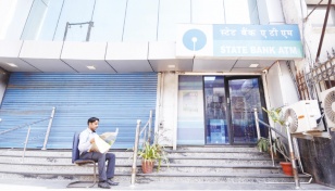 India needs more banks like largest lender SBI 