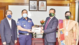 IFIC Bank provides masks to Bangladesh Police 