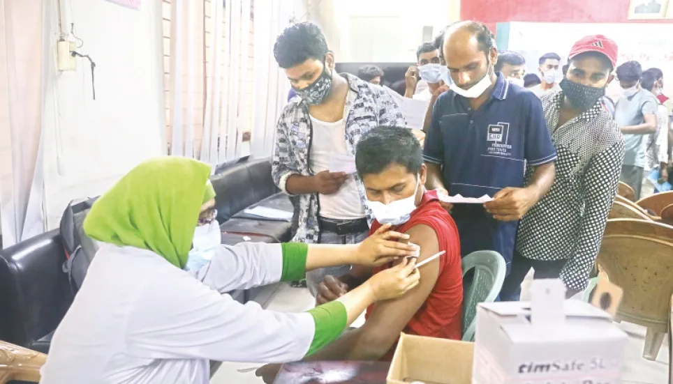 Dhaka calls for universal access to Covid vaccines 