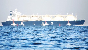 Asia LNG prices fall for second week on better supply outlook 